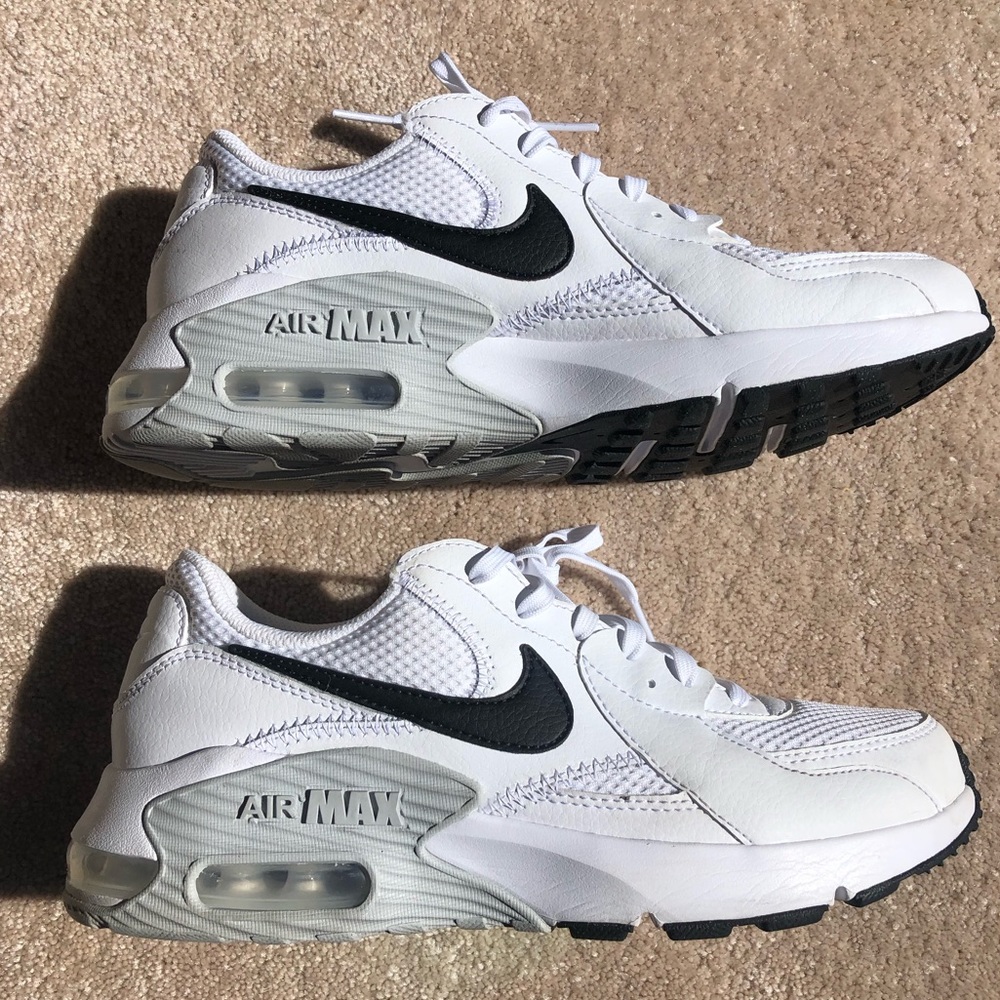 Nike Air Max Excee women’s 7.5